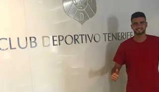 Cascajo, en el Club Deportivo Tenerife.