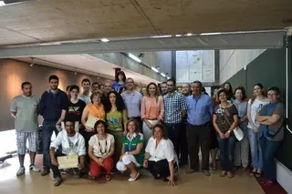 150 alumnos del Centro de Adultos reciben diplomas de restauración