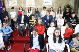 Alfonso Fernández Mañueco, participa en el acto de celebración por el 50 Aniversario del Colegio Maestro Ávila