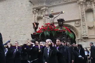 Procesión en honor al Santísimo Cristo de los Milagros