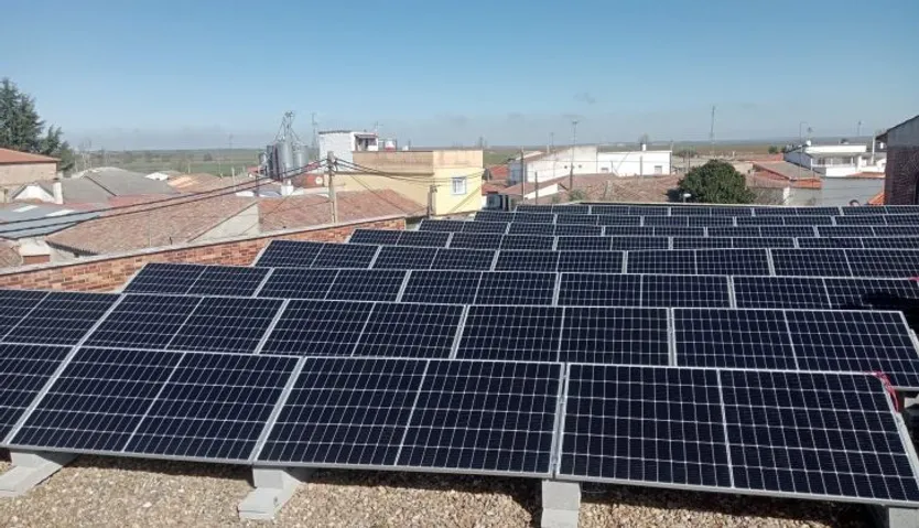 Placas solares en Calzada de Don Diego