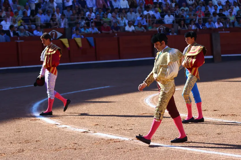 II Corrida Extraordinaria por San Juan de Sahagún en Salamanca: Morante De La Puebla, Daniel Luque y Marco Pérez | Mateo G.J