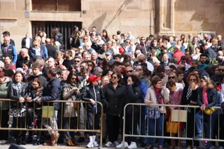 Ambiente en la Salida de la procesión de La Borriquilla Semana Santa 2024