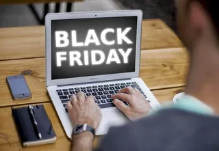 Black Friday em um ordenador - FACUA