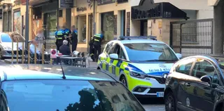 Despliegue policial por el aviso de un perro sin bozal en la calle Valencia. Foto:|Salamanca24horas