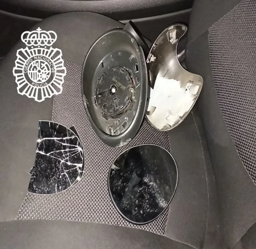 Daños producidos en uno de los vehículos. Foto Policía Nacional 
