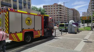 Incendio de cocina en Avda Portugal (2). Foto s24horas