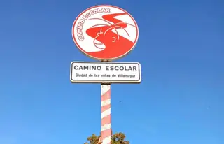 Niños de Villamayor en el camino Escolar 