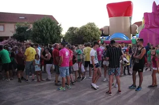 Fiestas en Monterrubio: karaoke