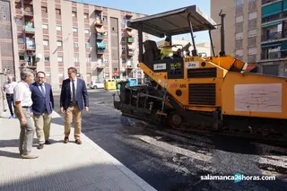Refuerzo de firme en Plaza de García Lorca (5)