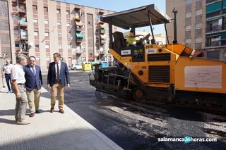 Refuerzo de firme en Plaza de García Lorca (5)
