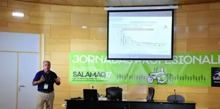 Novedoso sistema para cebar terneros sin aporte de paja