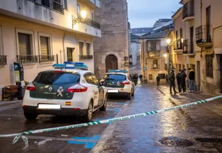 Guardia Civil presente en el lugar de los hechos, donde ha fallecido una persona por herida de arma blanca | Vicente | Agencia Ical