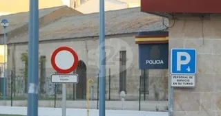 Detenidos dos jóvenes por hurtar un cachorro rottweiler en la Huerta de los Jesuitas
