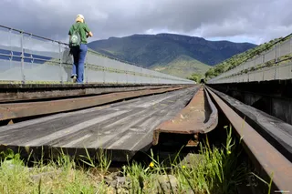 VÍDEO | El Camino de Hierro, una ruta mágica por el oeste de Salamanca sobre una vía legendaria