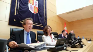 La Junta y los gobiernos de Galicia y Madrid formalizarán este año una alianza estratégica de dinamización económica, social y ambiental