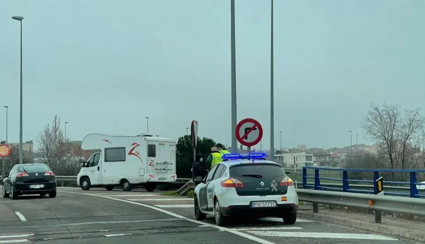 Un conductor avisó a la Guardia Civil ante el riesgo que corría el varón