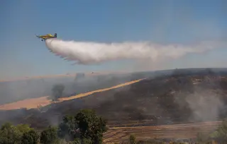 Incendio forestal en Martín de Yeltes | José Vicente - ICAL