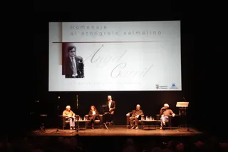 Homenaje a Ángel Carril