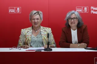 Los militantes del PSOE muestran su apoyo a Pedro Sanchez