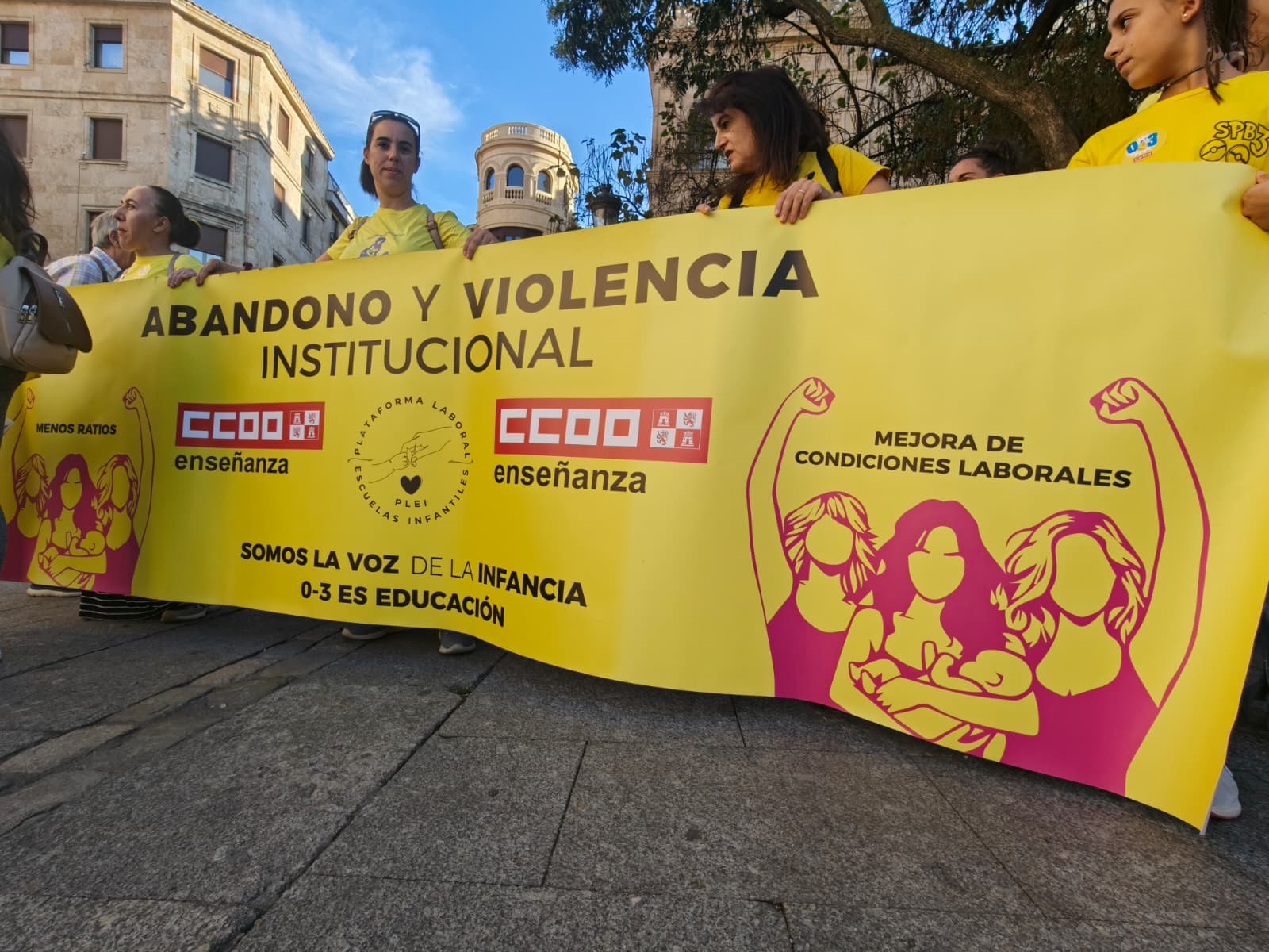 Protestas en Salamanca para mejorar las condiciones de los educadores y ni&ntilde;os de 0 a 3 a&ntilde;os