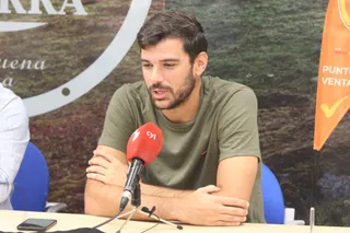 Presentación de Carlos de la Nava.