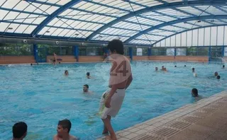 Ganemos insta al Ayuntamiento a que se definan correctamente los pliegos de las obras en la piscina de Garrido