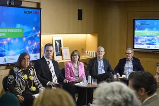 El presidente de la AECC, Ramón Reyes, durante el encuentro informativo 'Lanzamiento del Sistema de Información Epidemiológica del Cáncer en España' organizado por la Asociación Española Contra el Cáncer (AECC) | Jesús Hellín - Europa Press