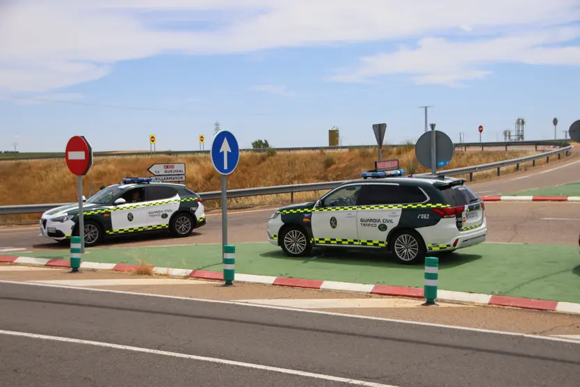 Guardia Civil En Robliza 2