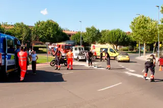 Accidente de tráfico en la Glorieta Beatriz Galindo moviliza a los servicios de emergencia