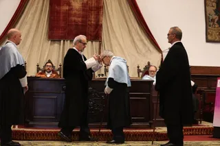 El poeta Pablo García Baena se suma a la lista de doctores Honoris Causa de la USAL