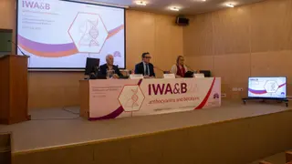 Investigadores internacionales abordan en la USAL los últimos avances del estudio sobre los pigmentos vegetales - USAL