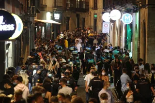 Imágenes de fiesta en Salamanca. Foto de archivo.