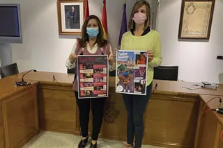 La alcaldesa de Peñaranda, Carmen Ávila, y la concejala de Cultura, Fátima Manzano, han presentado la programación teatral para este semestre
