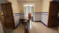 Interior de la casa okupada en Garcihernández. 