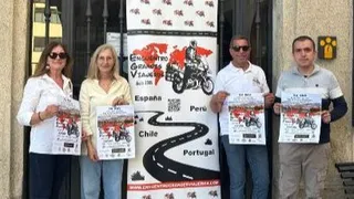 Alba de Tormes se convierte en el epicentro mundial del mototurismo con el XX Encuentro Grandes Viajeros | Ayto Alba de Tormes