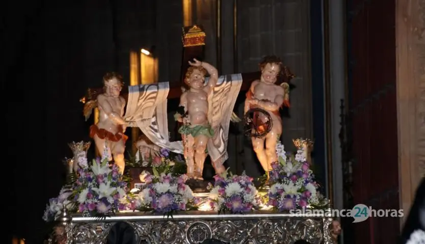 Salida de la Virgen de la Soledad