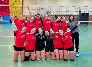 Doblete Histórico para el Voleibol Femenino de la Universidad de Salamanca: campeonas de Liga y Copa Castilla y León
