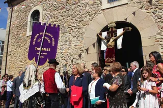 Misa y procesión en honor al Santísimo Cristo del Amparo en Tamames