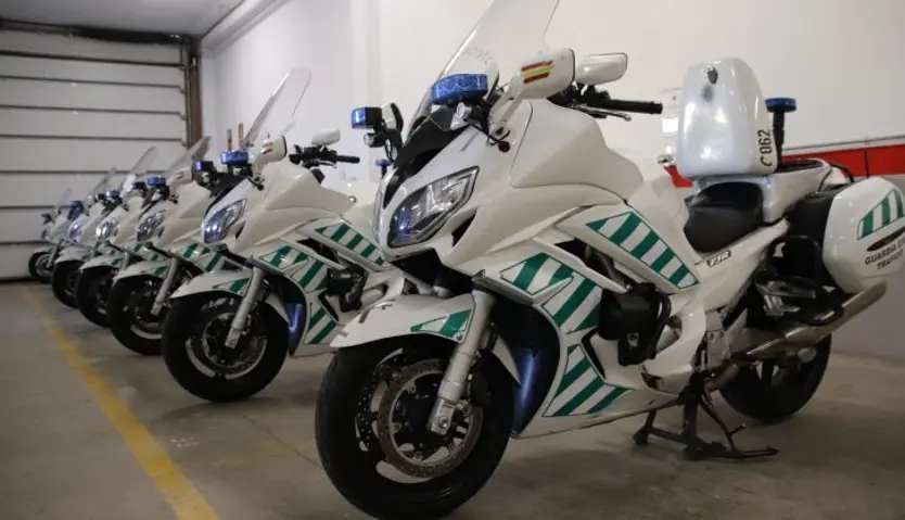 Reportaje guardia civil de tráfico