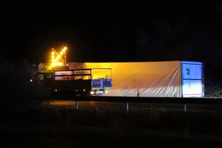 Vuelca un camión en la A 62 a su paso por Aldeanueva de Figueroa (4)