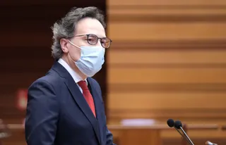 El portavoz adjunto de Ciudadanos, Miguel Ángel González, durante el Pleno de este viernes en las Cortes. | FOTO: ICAL