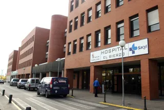 Fachada del Hospital del Bierzo. ICAL