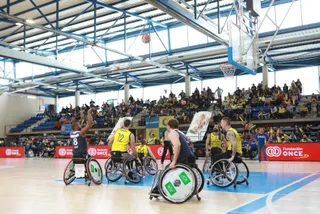 CD ILUNION baloncesto silla de ruedas
