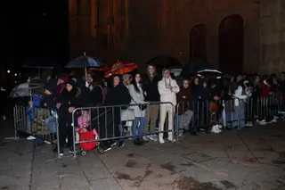 Ambiente en la Salida de la Virgen de la Soledad