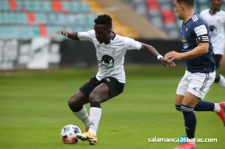 Ernest, en un encuentro ante el Celta B.