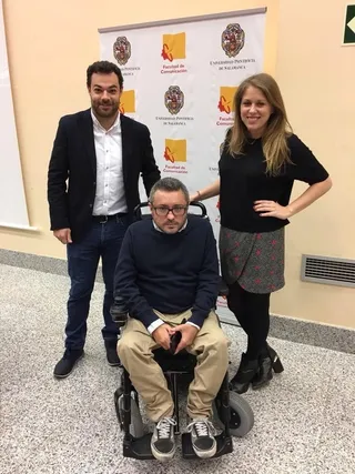 Tres alumnos participan en las fiestas de la Facultad de Comunicación