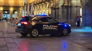 Policía Nacional en la Plaza Mayor. Foto de archivo.