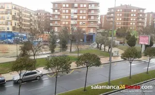 El fuerte viento obliga a los bomberos a realizar varias intervenciones