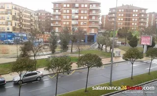 El fuerte viento obliga a los bomberos a realizar varias intervenciones